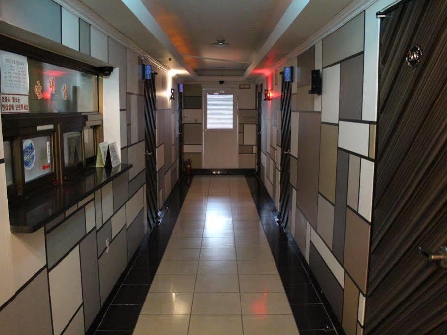 Venus Motel Ulsan Exterior photo
